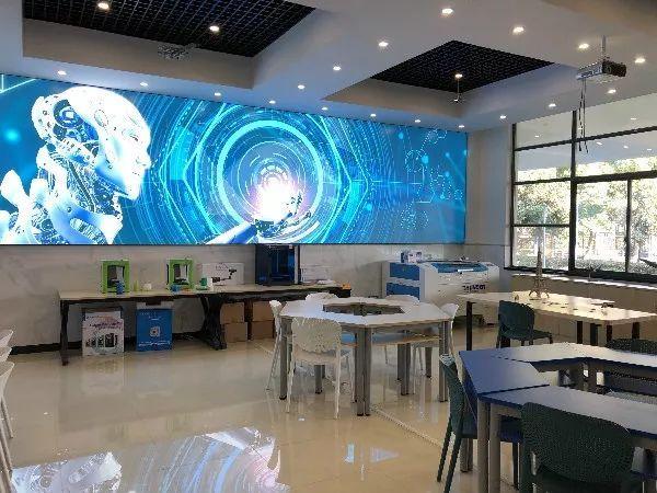 郑州创新实验室装修-虚拟现实创新实验室设计