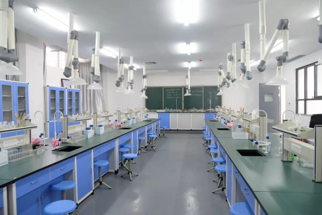 河南学校实验室装修